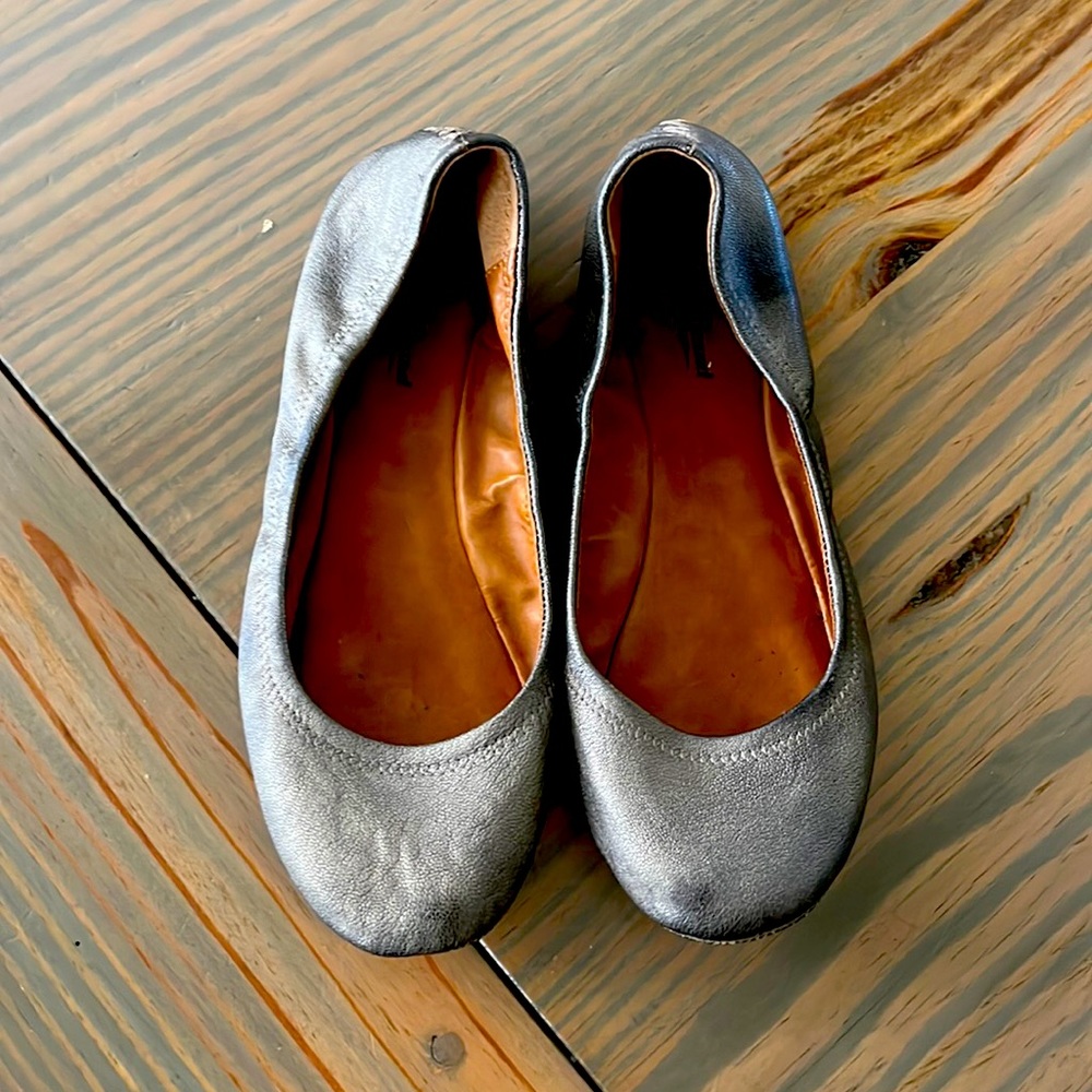 Lucky Brand flat. Size 9.5.